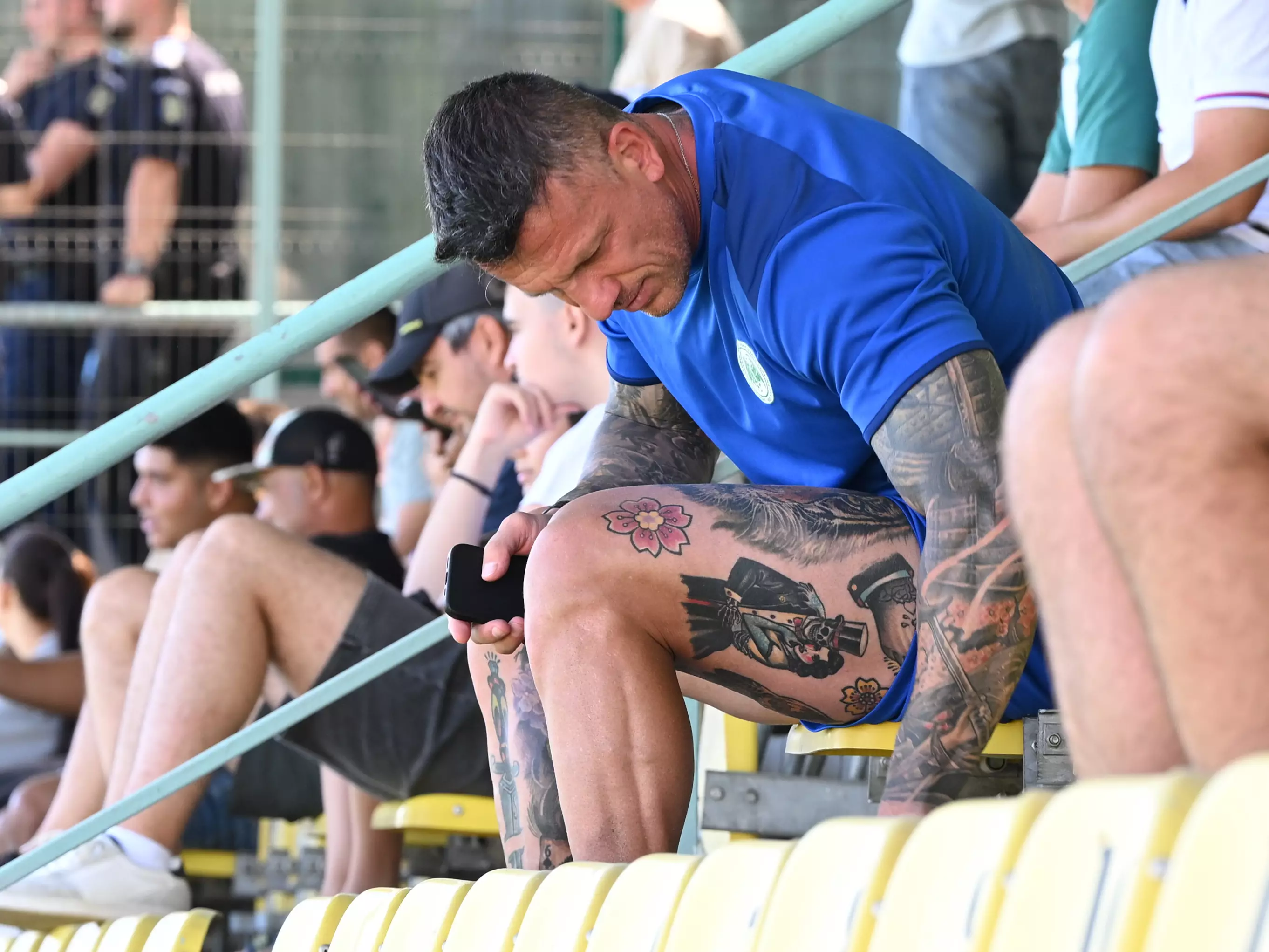 Emilian Dolha, recunoscut și îmbrățișat de un star al fotbalului: &quot;Toată lumea îl știe pe el, pe mine nu mă știe nici dracu&#039;&quot;